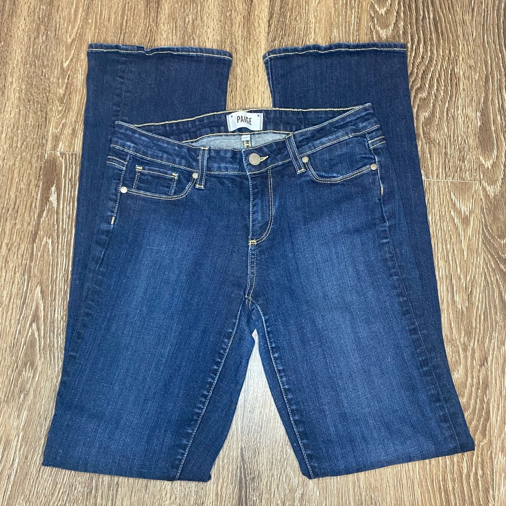 PAIGE Manhattan Jeans / Low Rise Boot Cut / Maggie